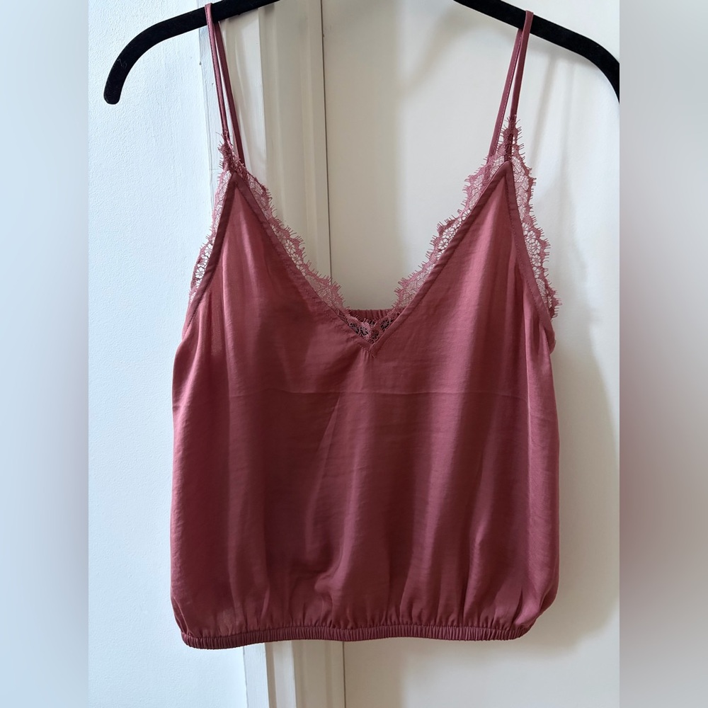 Express Crop Lace Tank